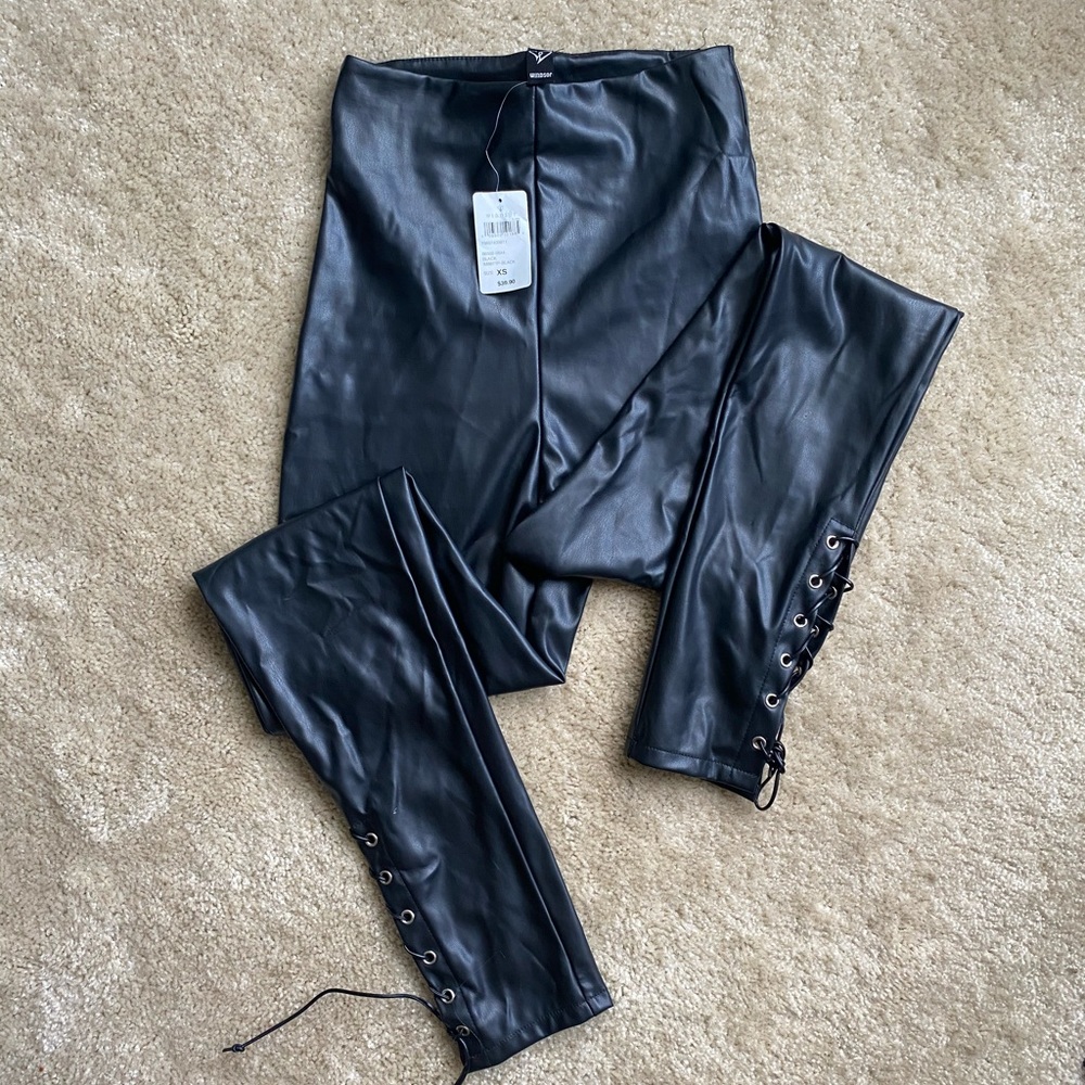 WINDSOR PLEATHER PANTS